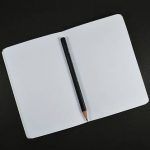 sketchbook-1308358_640 by Padrinan in Pixabay. Diario
