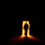 Capítulo 48 tres cabezas human-silhouette-1725041_640 by xusenru