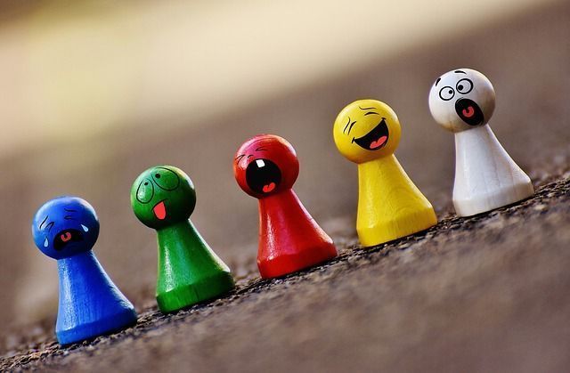 A jugar play-stone-1744676_640 by Alexas_Fotos