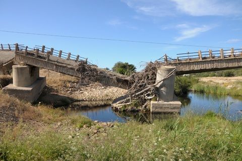 colapso water-nature-bridge-river-transport-flood-600583-pxhere.com