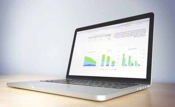 portátil laptop 2017-04-28-22-28-13_opt